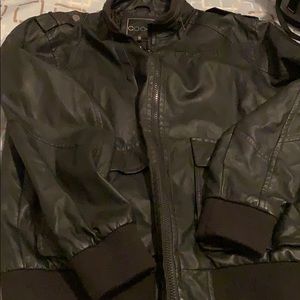 Selling Black leather XL Coogi jacket